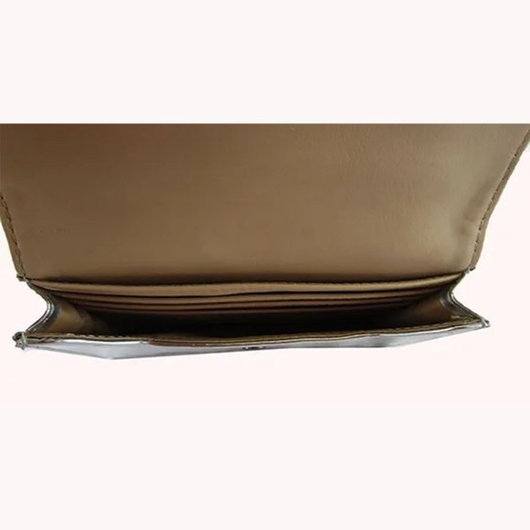 GUESS DELANEY Mini Grey Faux Leather Wallet - Picture 3 of 3